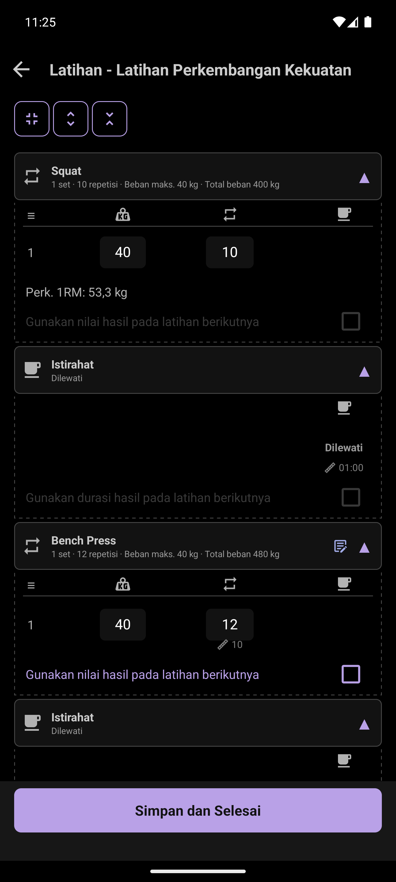 Tinjauan akhir latihan yang menunjukkan perubahan Bench Press dari 10 menjadi 12 repetisi