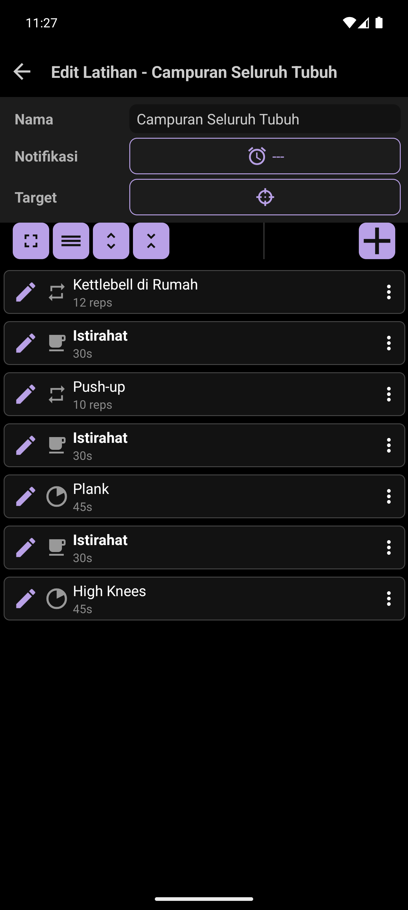 Pembuat latihan CrazyFit yang menampilkan latihan kustom