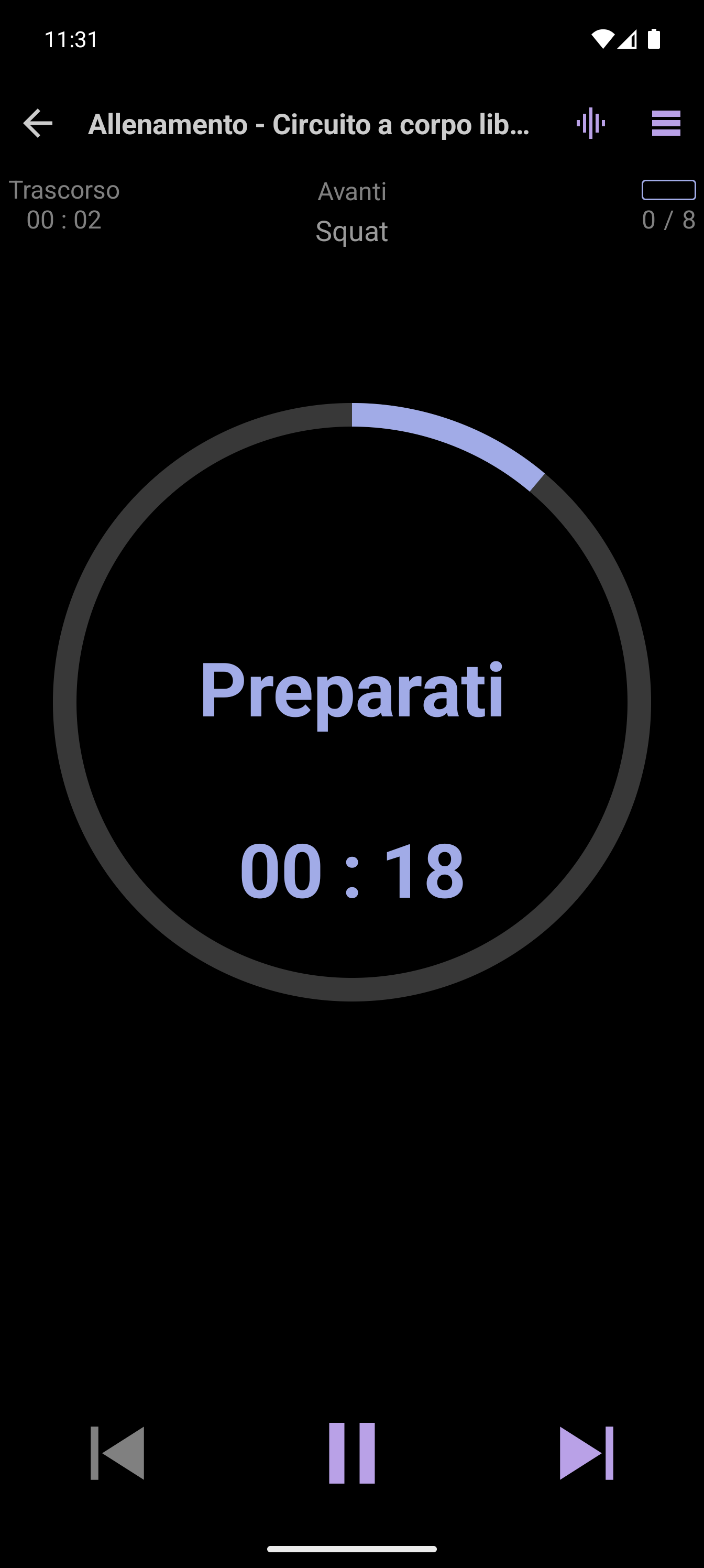 Player Semplice di CrazyFit durante il circuito a corpo libero per principianti