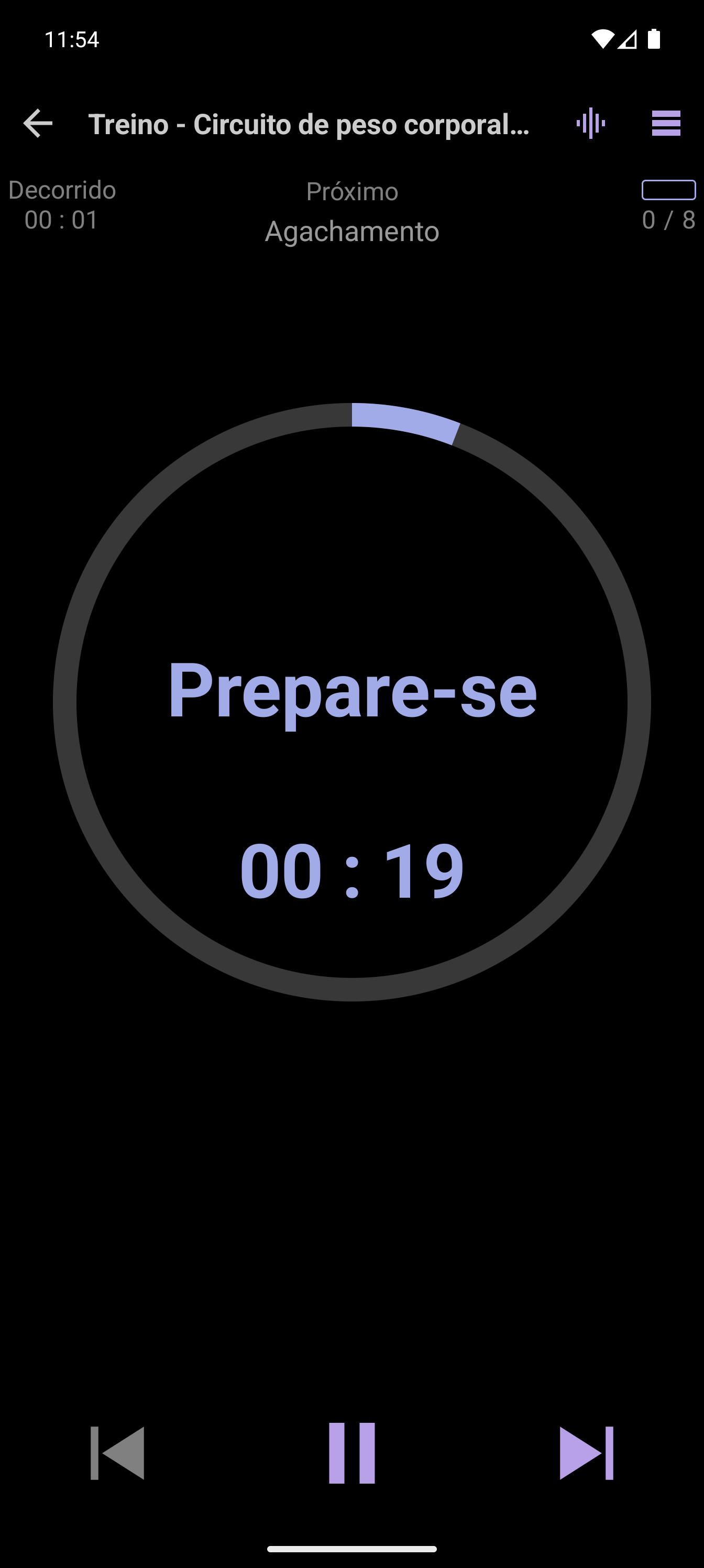CrazyFit Simple Player a executar o circuito de exercícios com o peso do corpo para principiantes